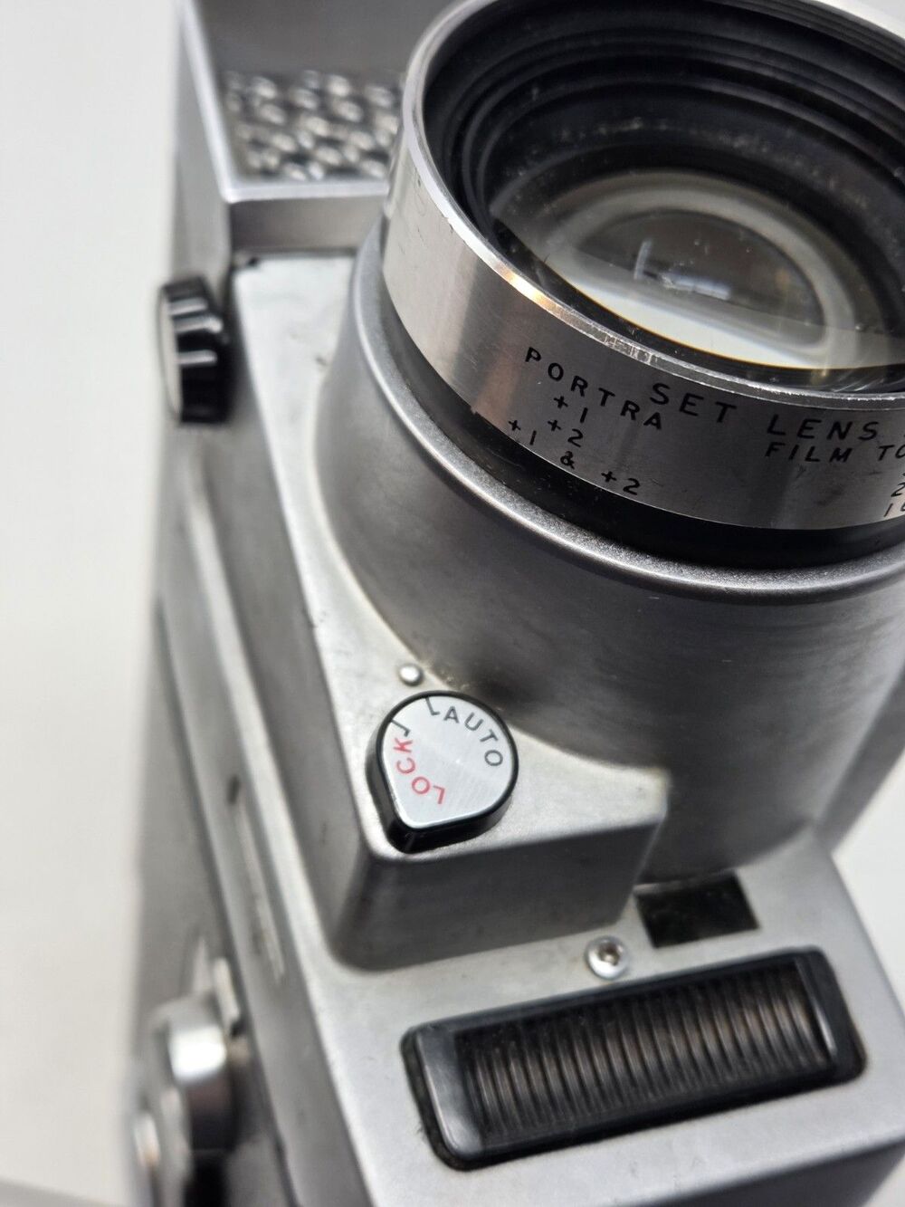 Kodak Zoom 8 Reflex Camera Automatic f/1.9 Working 8mm w/ Vintage Film - Picture 12 of 16
